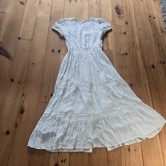 American Eagle Outfitters White Maxi Dress - Picture 8 of 8